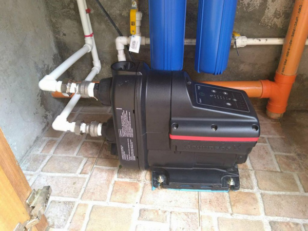 Насос для повышения давления Grundfos Scala1 3-45